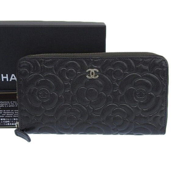 CHANEL Gray Coco Mark Wallet - Picture 1 of 7